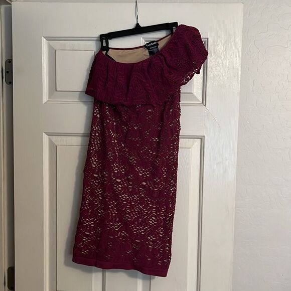 Bebe Off One Shoulder Purple Dress - Picture 2 of 12